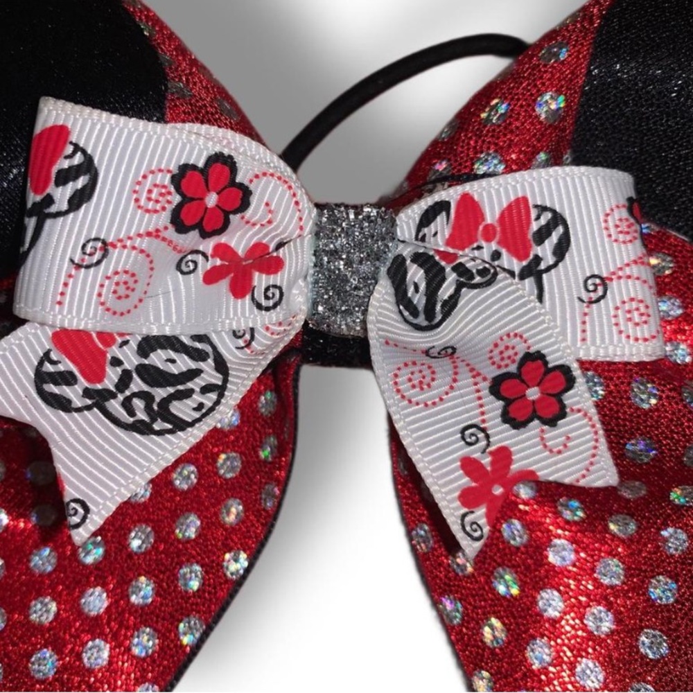 Cheer Bow